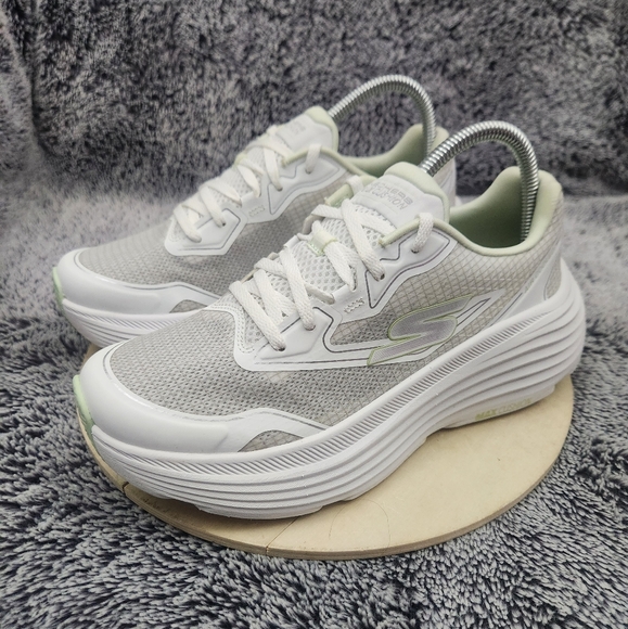 Skechers Endeavour Max Cushioning Sneakers Women's Size 8 - Picture 4 of 9